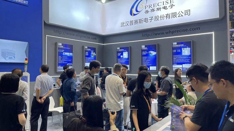 侧装式磁翻板液位计：揭秘其价格构成与选购要点**