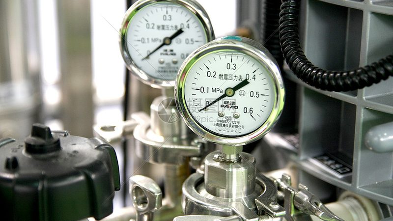 智能压力变送器：超越传统，引领精准控制新时代